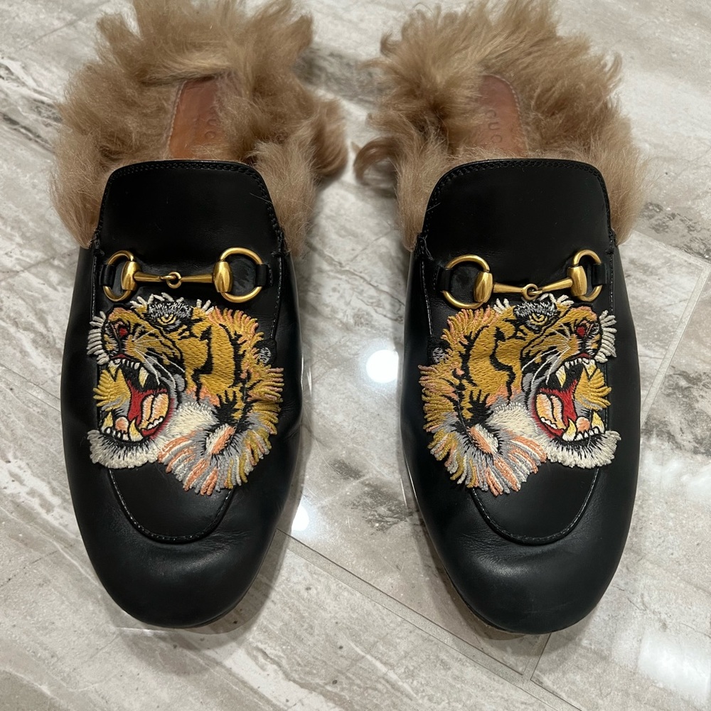Gucci Tiger Loafers with fur